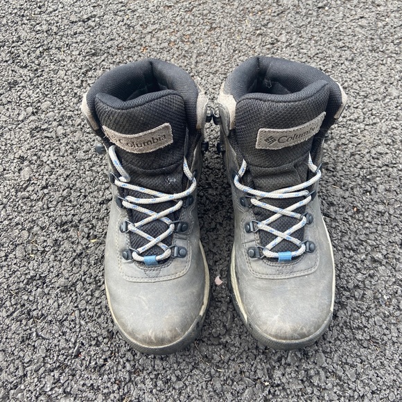 women’s columbia hiking boots - Picture 1 of 5